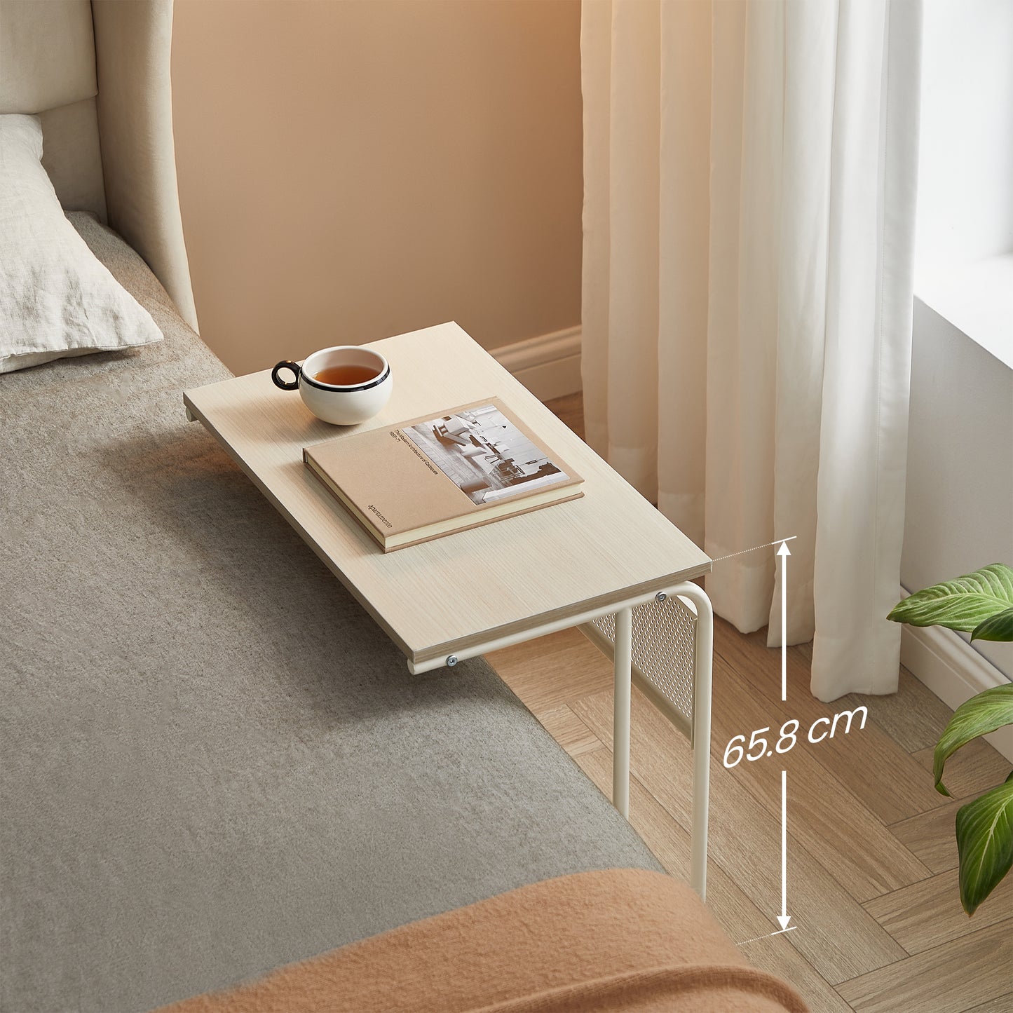 Beistelltisch C-Form mit Rollen – Cremeweiss, Höhenverstellbar & Mobil, Industrial Design